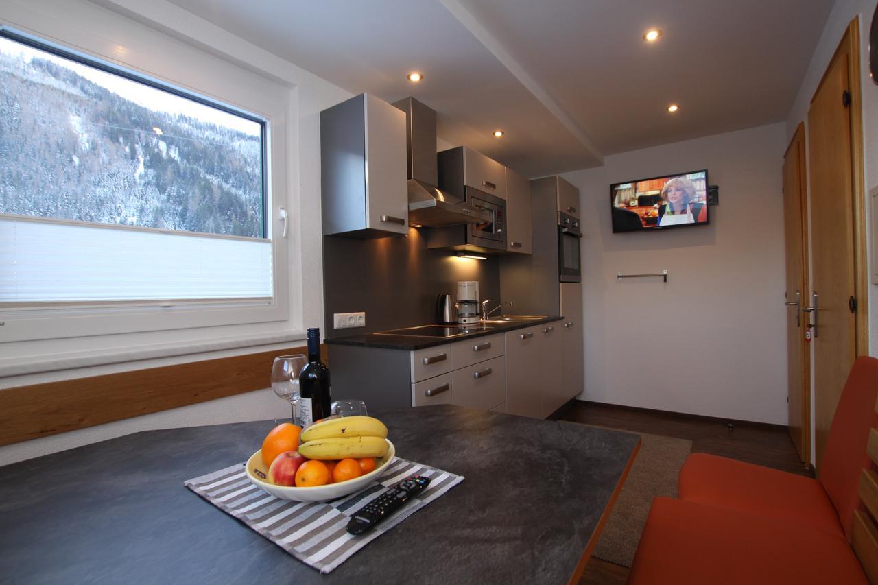 Gaestehaus Alpina St Anton am Arlberg Eksteriør billede